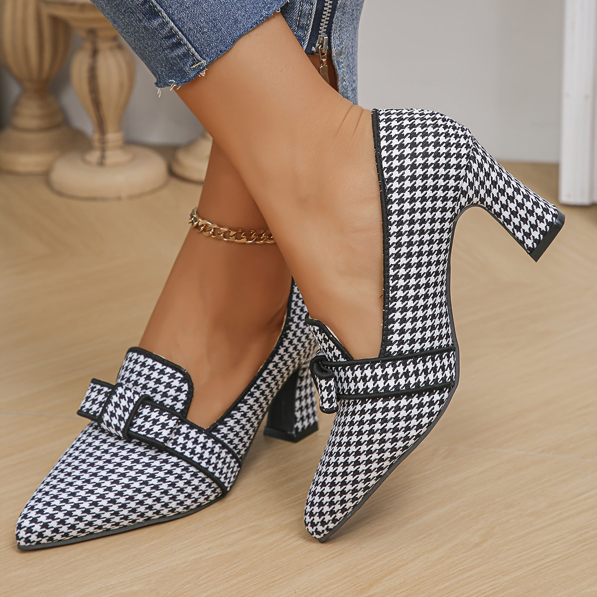Emara | Classic Houndstooth Heels