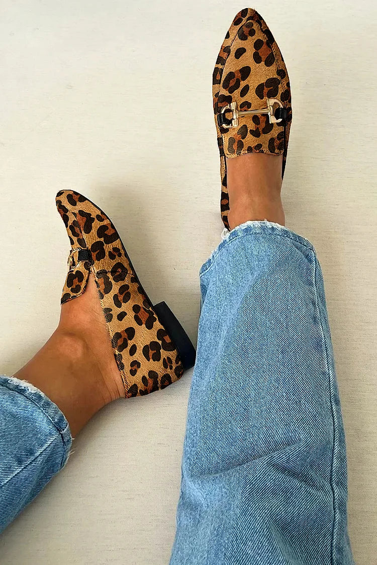 Sienna | Loafer With Metallic Detail