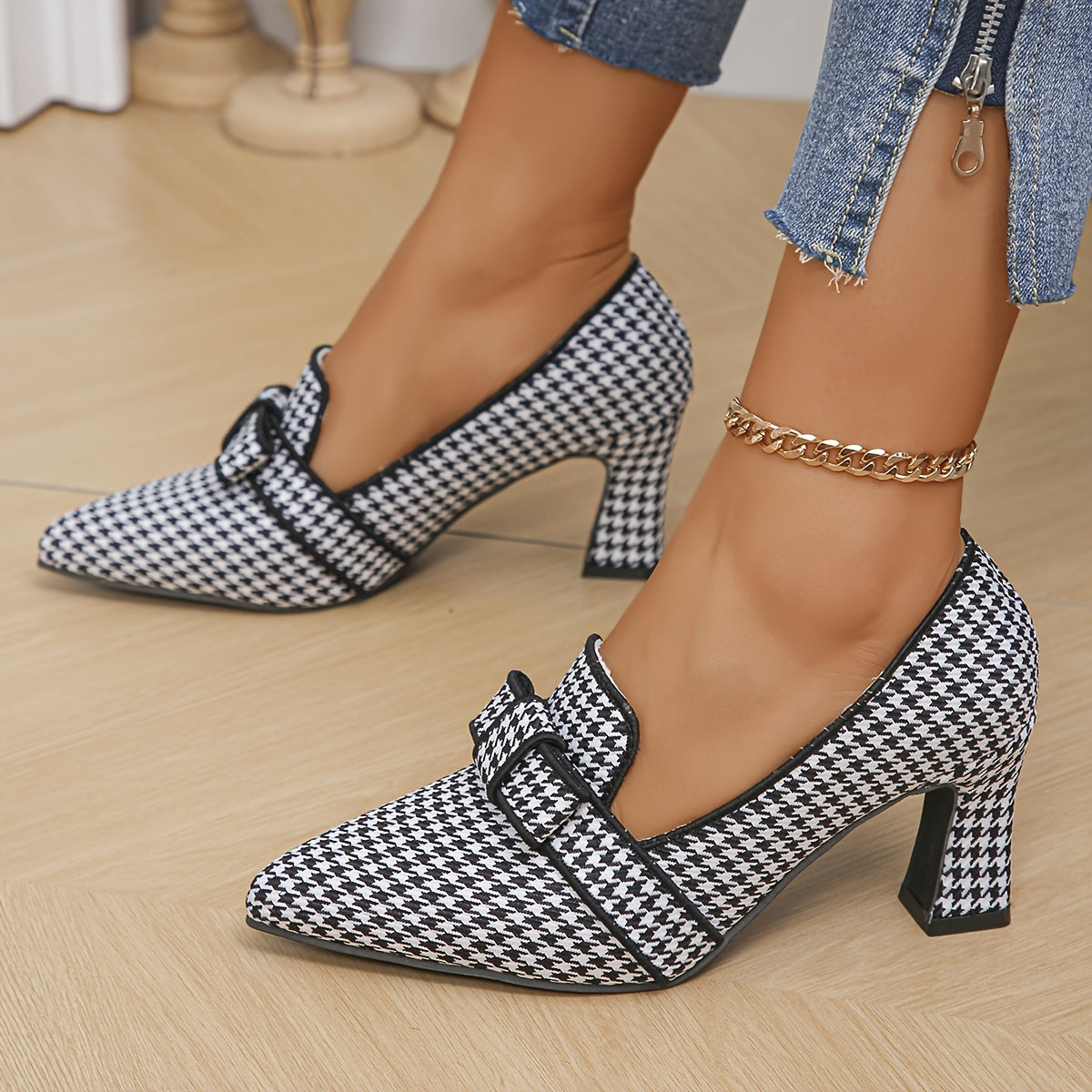 Emara | Classic Houndstooth Heels